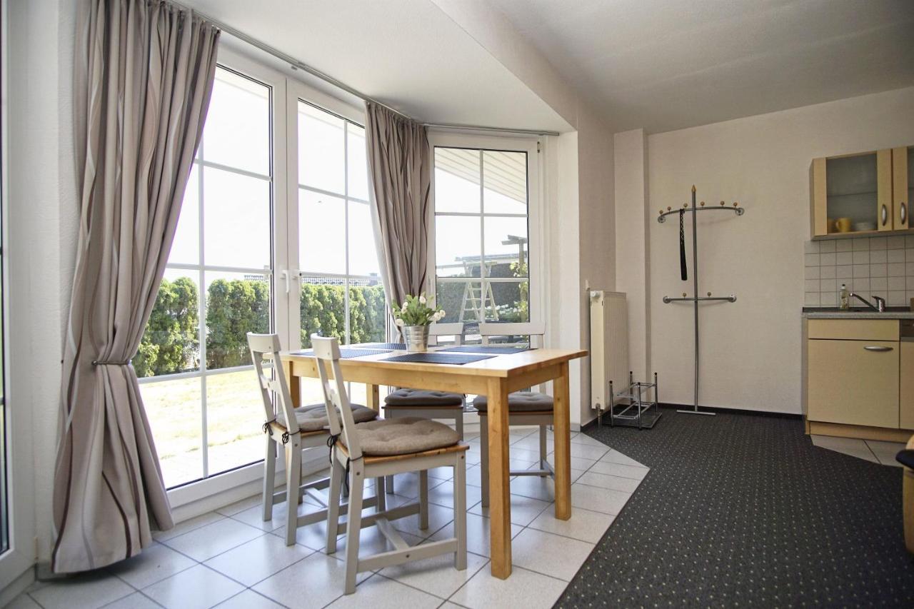 Nah Am Meer, Ruhige Lage, Gratis Nutzung Vom Ahoi Erlebnisbad Und Sauna In Sellin - Haus Inselblick Fewo 01 Gohren Bagian luar foto