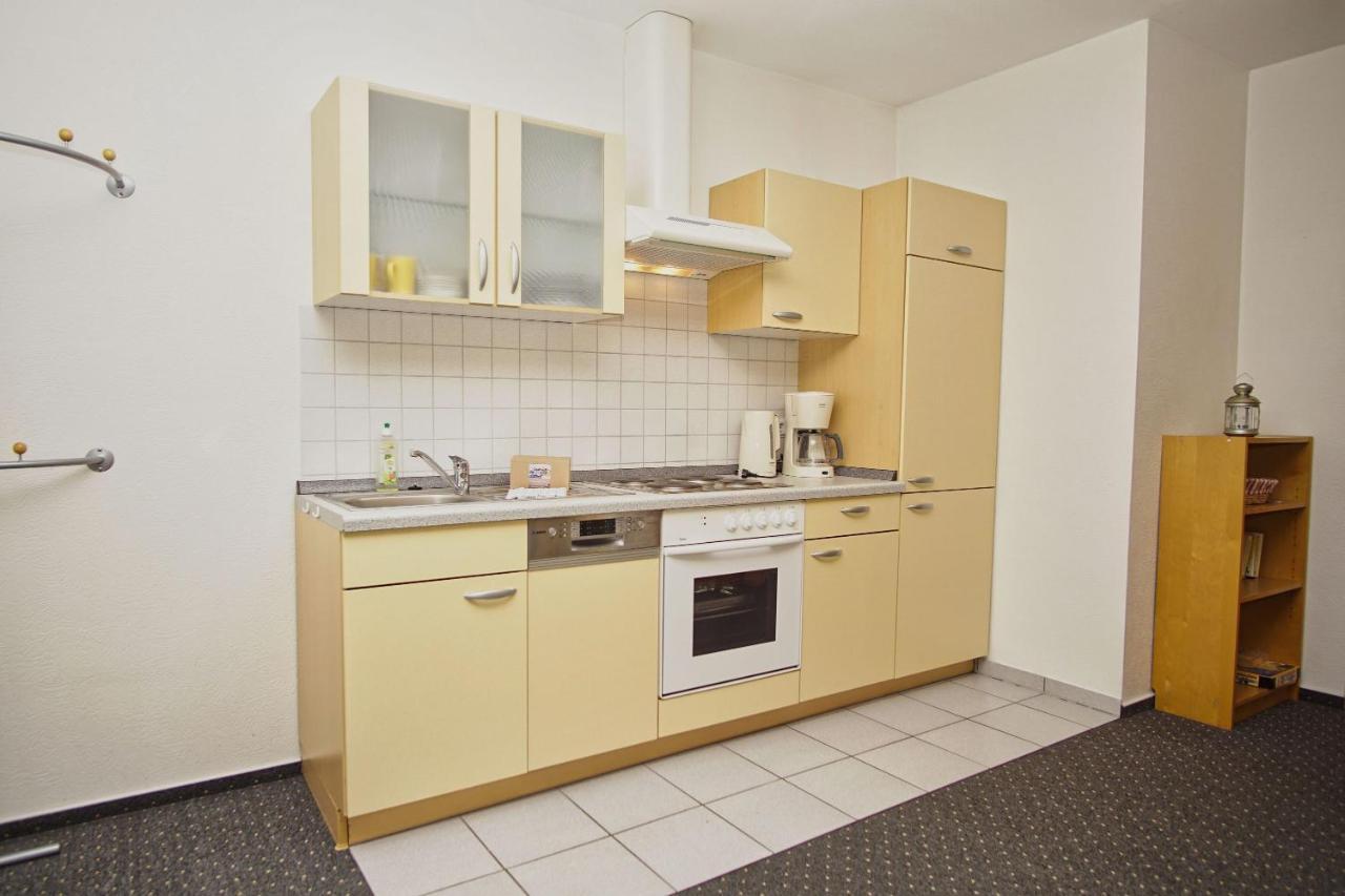 Nah Am Meer, Ruhige Lage, Gratis Nutzung Vom Ahoi Erlebnisbad Und Sauna In Sellin - Haus Inselblick Fewo 01 Gohren Bagian luar foto