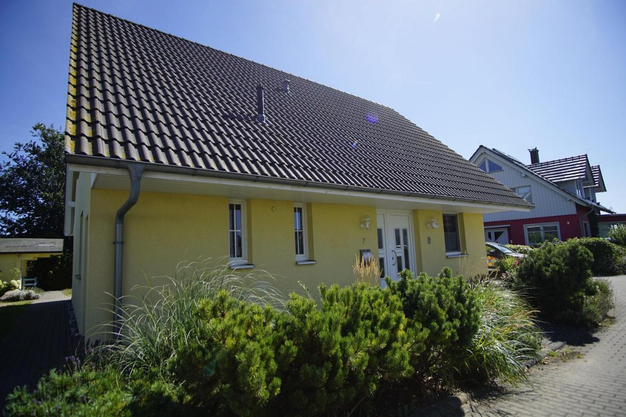 Nah Am Meer, Ruhige Lage, Gratis Nutzung Vom Ahoi Erlebnisbad Und Sauna In Sellin - Haus Inselblick Fewo 01 Gohren Bagian luar foto